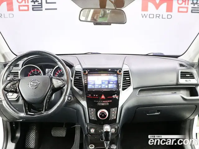 SsangYong TIBOLI 2016 1.6 автомат (гидро), миниатюра 8