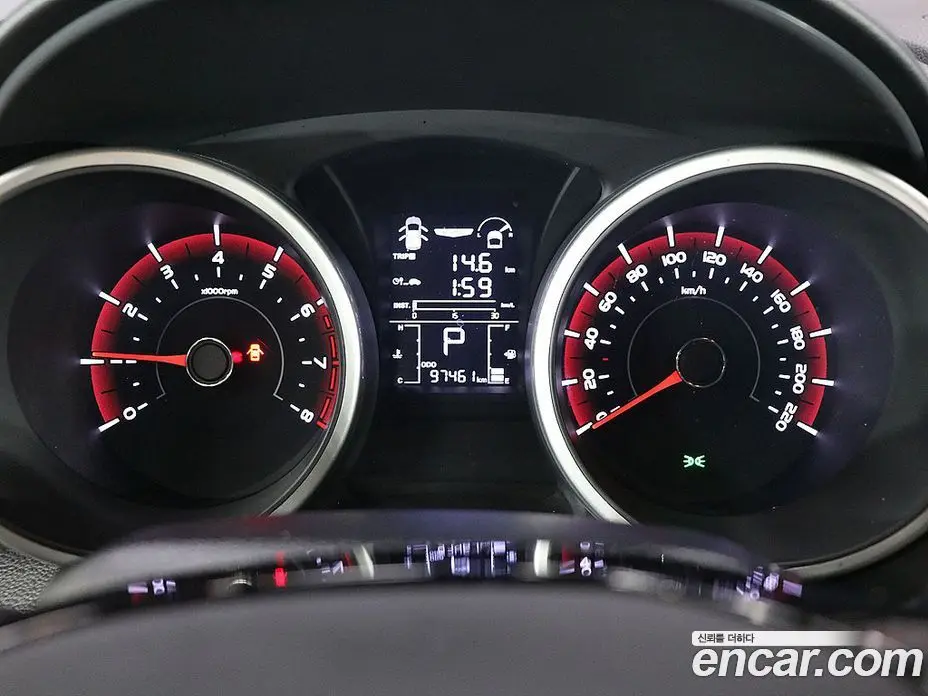 SsangYong TIBOLI 2016 1.6 автомат (гидро), фото 9