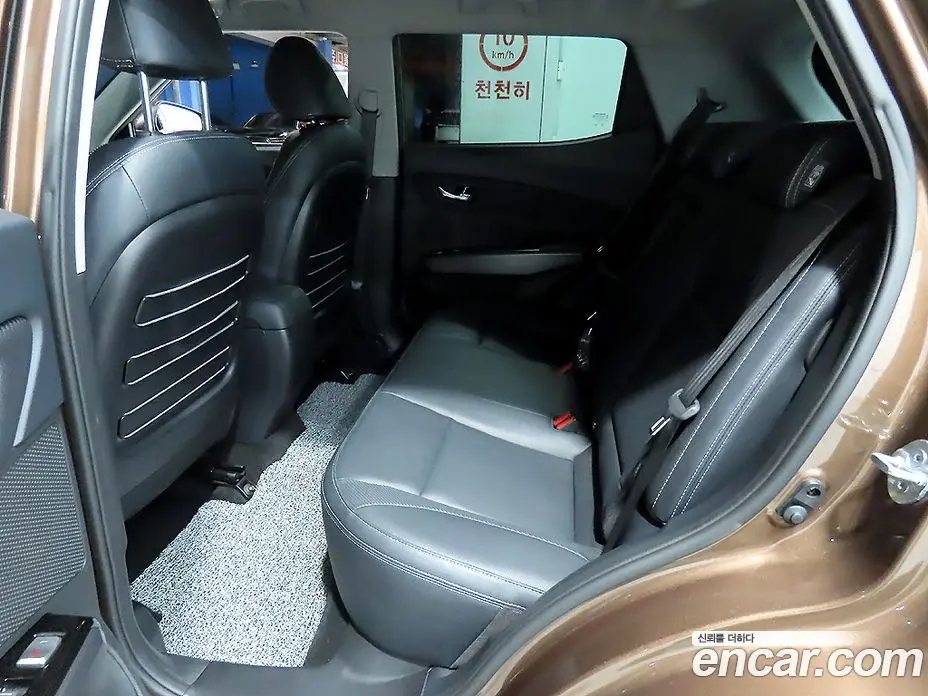 SsangYong TIBOLI 2016 1.6 автомат (гидро), фото 12