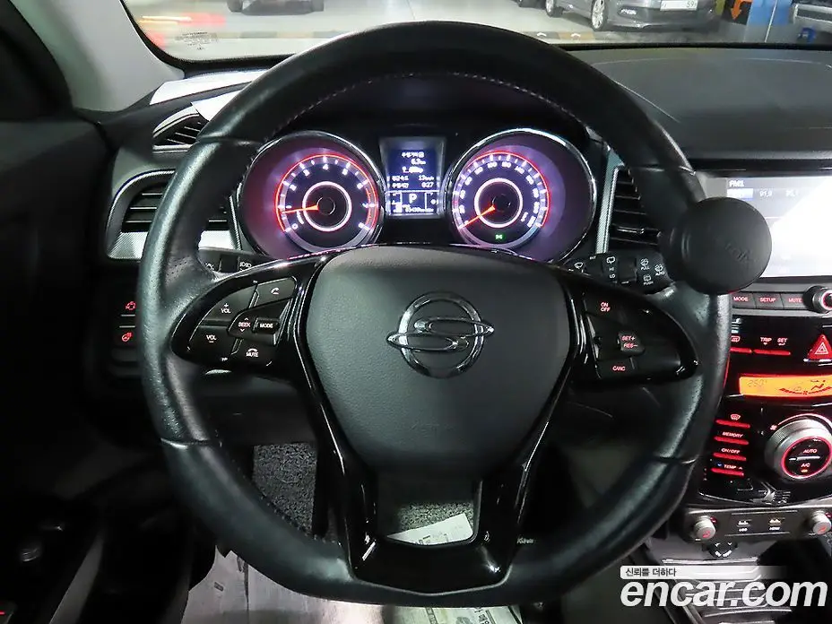 SsangYong TIBOLI 2016 1.6 автомат (гидро), фото 15