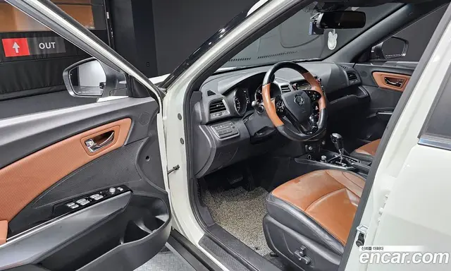SsangYong TIBOLI 2018 1.6 автомат (гидро), миниатюра 11