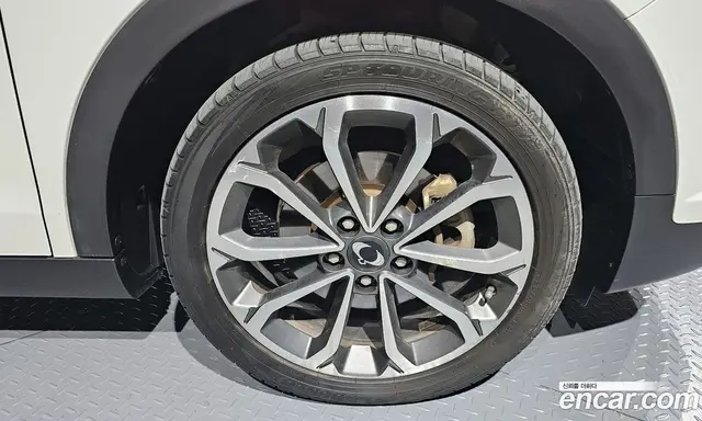 SsangYong TIBOLI 2018 1.6 автомат (гидро), миниатюра 5