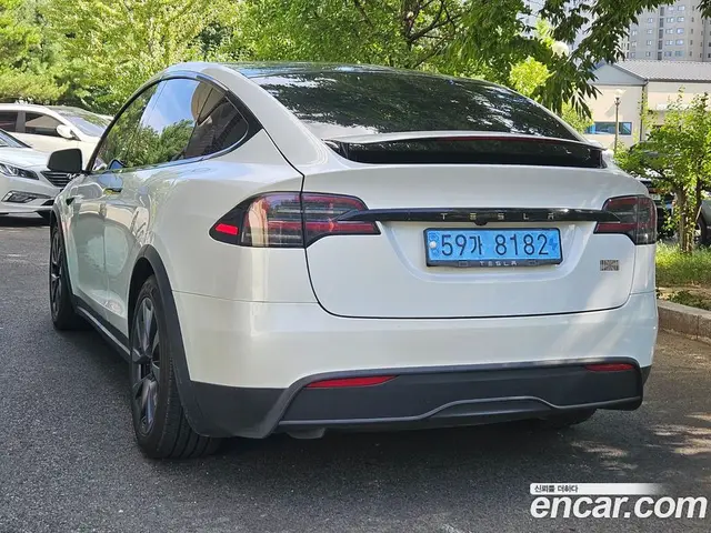 Tesla Model X 2023 0.3 автомат (гидро), миниатюра 6