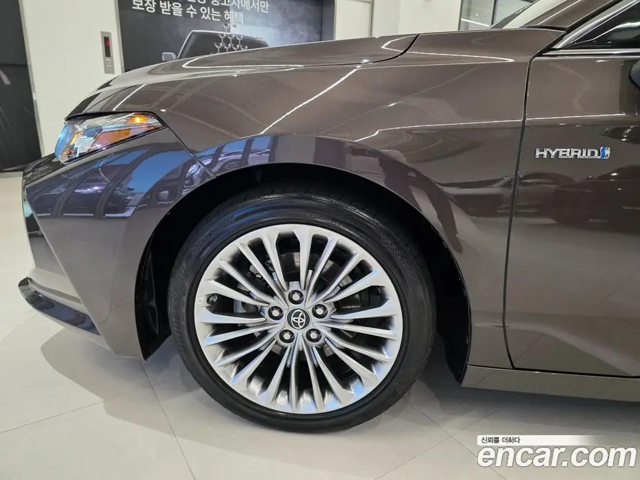 Toyota Avalon 2019 2.5 автомат (вариатор), фото 5 Toyota Avalon 2019 2.5 автомат (вариатор), фото 5