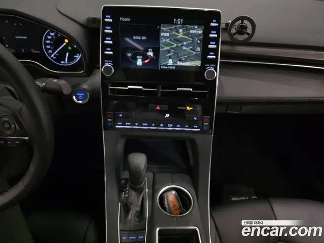 Toyota Avalon 2019 2.5 автомат (вариатор), миниатюра 9 Toyota Avalon 2019 2.5 автомат (вариатор), миниатюра 9