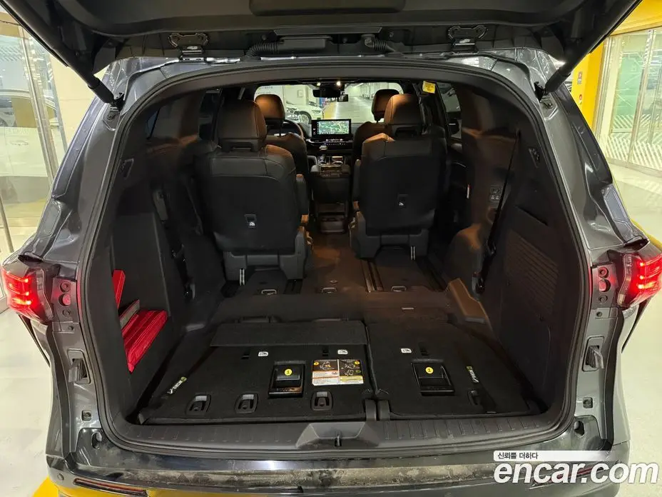 Toyota Sienna 2025 2.5 автомат (гидро), фото 19