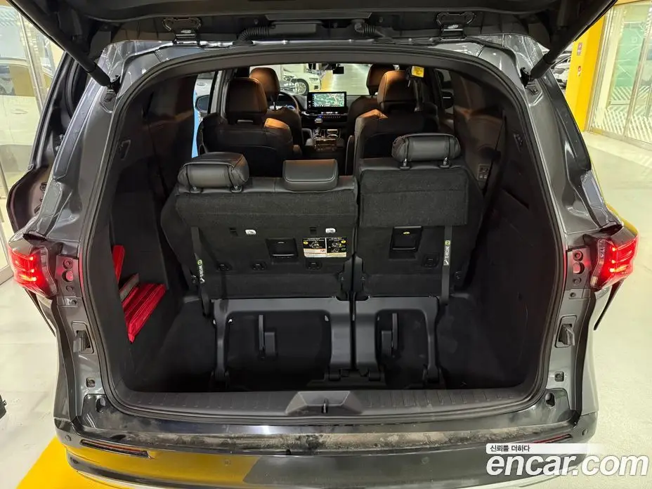 Toyota Sienna 2025 2.5 автомат (гидро), фото 20