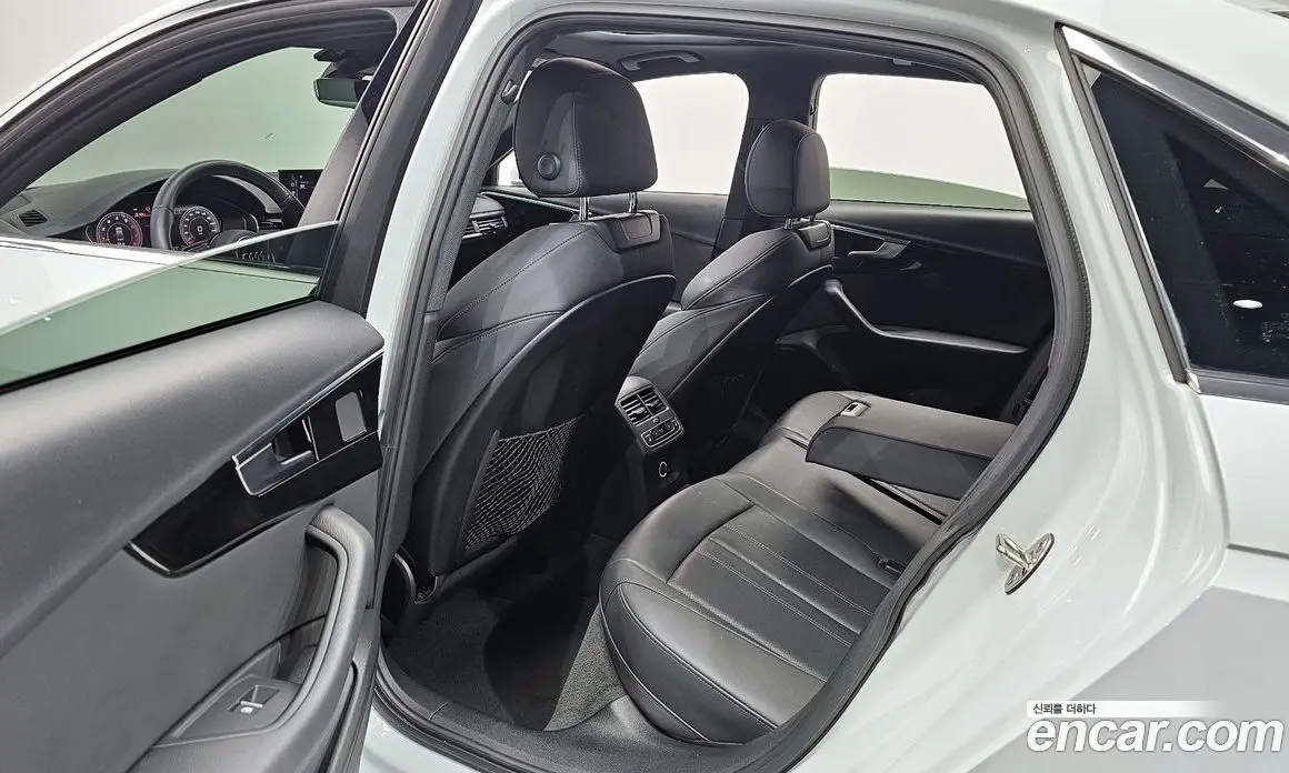 Audi A4 2020 2.0 автомат (гидро), фото 11 Audi A4 2020 2.0 автомат (гидро), фото 11