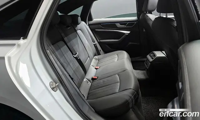 Audi A6 2021 2.0 автомат (гидро), миниатюра 12