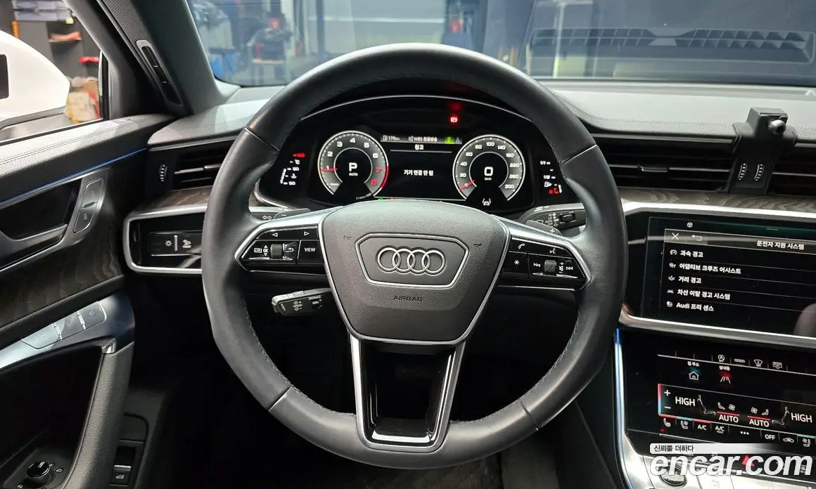 Audi A6 2021 2.0 автомат (гидро), фото 13