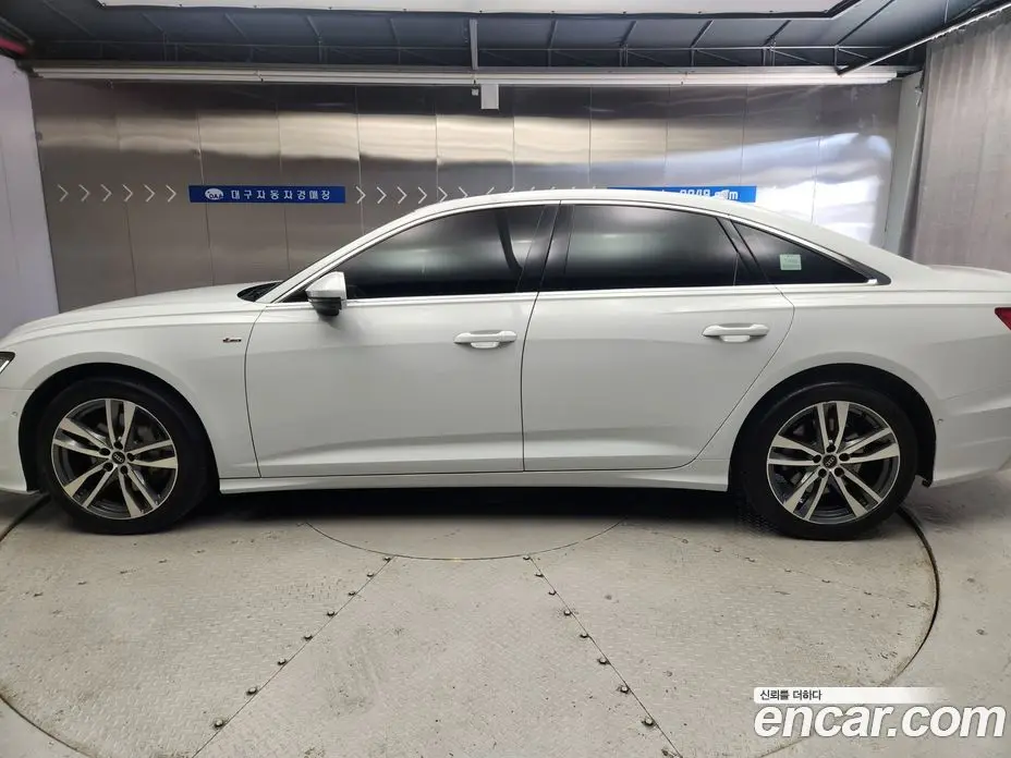 Audi A6 2021 3.0 автомат (гидро), фото 14 Audi A6 2021 3.0 автомат (гидро), фото 14