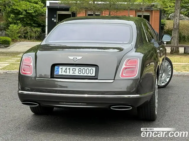 Bentley Mulsanne 2017 6.8 автомат (гидро), миниатюра 4