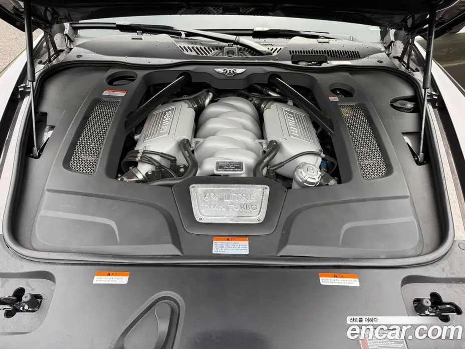 Bentley Mulsanne 2017 6.8 автомат (гидро), фото 6