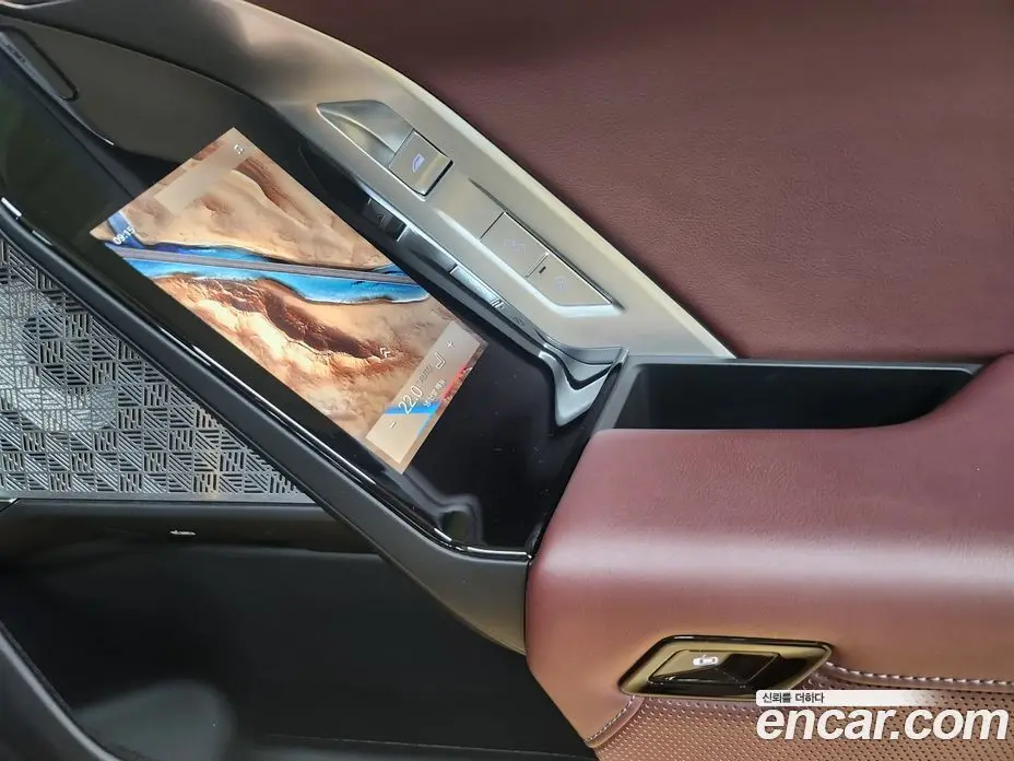 BMW 7 серия 2024 3.0 автомат (гидро), фото 15