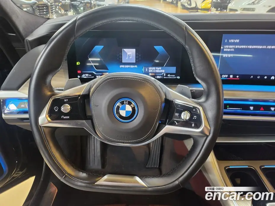 BMW 7 серия 2024 3.0 автомат (гидро), фото 18