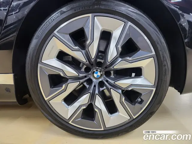 BMW 7 серия 2024 3.0 автомат (гидро), миниатюра 5