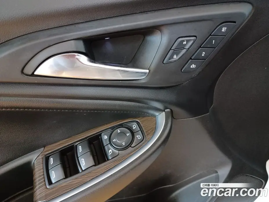 Chevrolet Malibu 2016 2.0 автомат (гидро), фото 14 Chevrolet Malibu 2016 2.0 автомат (гидро), фото 14