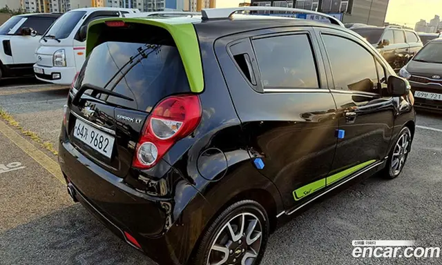 Chevrolet Spark 2014 1.0 автомат (гидро), миниатюра 2
