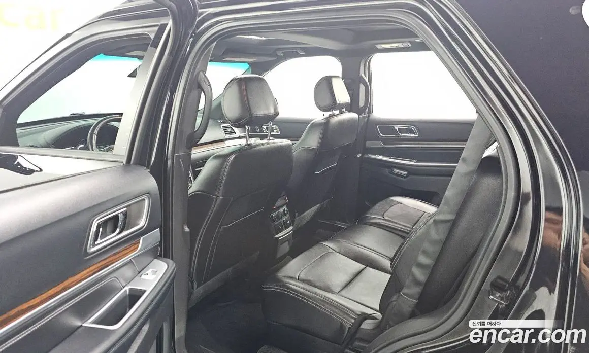 Ford Explorer 2016 3.5 автомат (гидро), фото 11 Ford Explorer 2016 3.5 автомат (гидро), фото 11