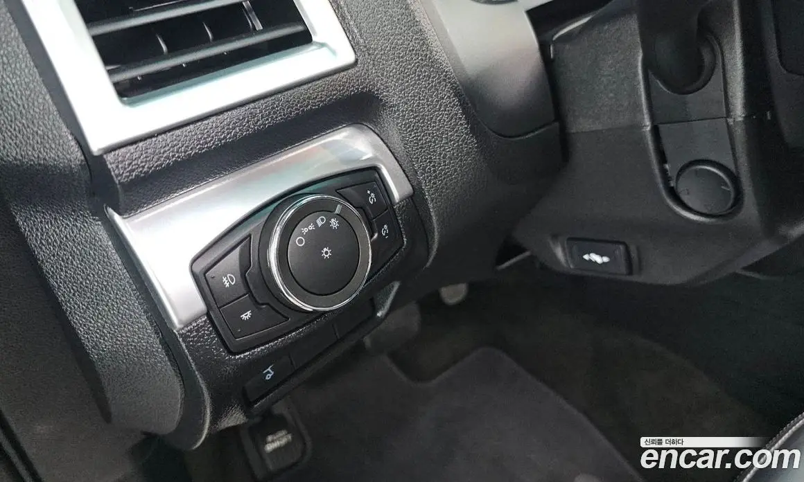 Ford Explorer 2016 3.5 автомат (гидро), фото 16 Ford Explorer 2016 3.5 автомат (гидро), фото 16