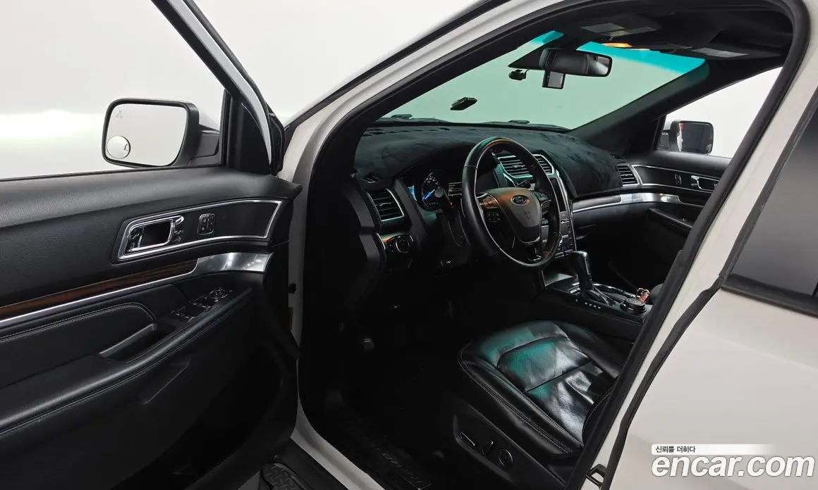 Ford Explorer 2017 2.3 автомат (гидро), фото 10 Ford Explorer 2017 2.3 автомат (гидро), фото 10