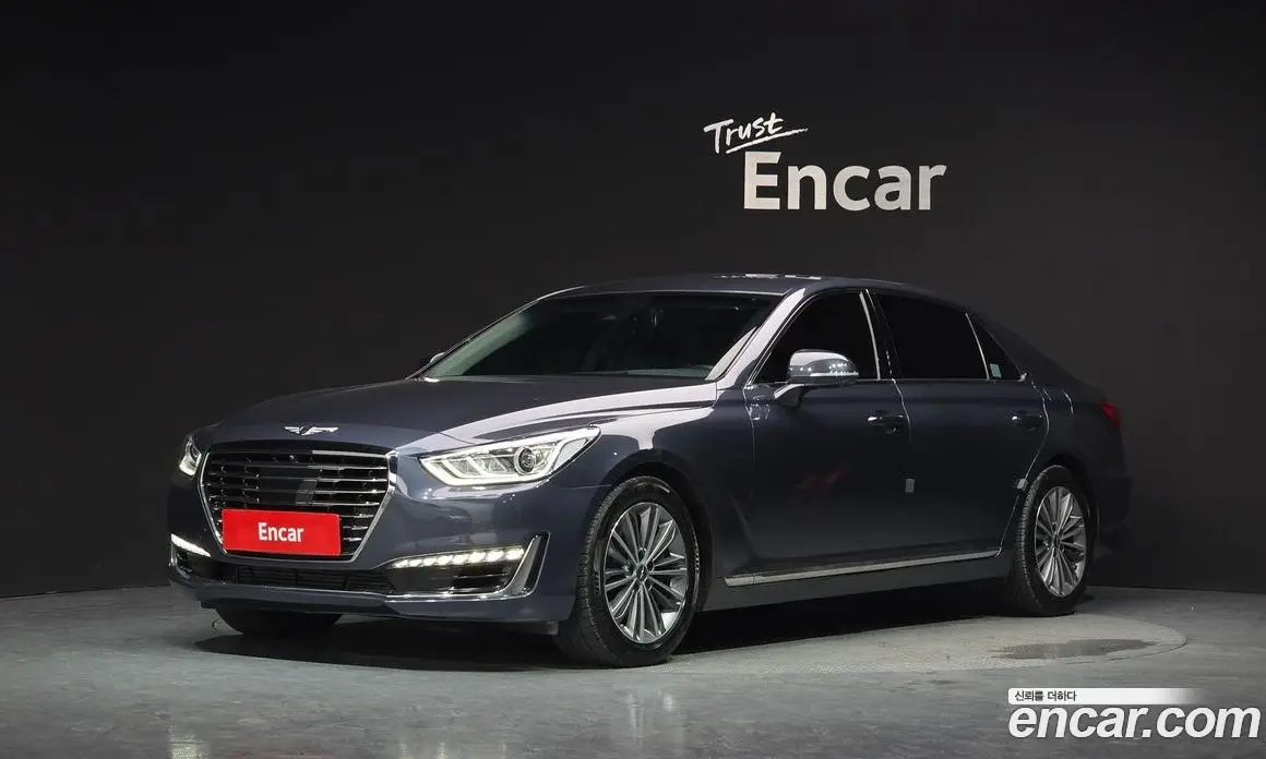 Genesis EQ900 2016 3.3 автомат (гидро), фото 1 Genesis EQ900 2016 3.3 автомат (гидро), фото 1
