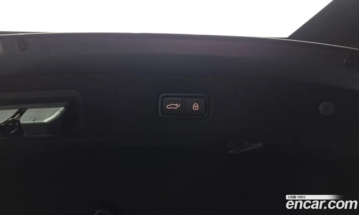 Genesis EQ900 2016 3.3 автомат (гидро), фото 16 Genesis EQ900 2016 3.3 автомат (гидро), фото 16