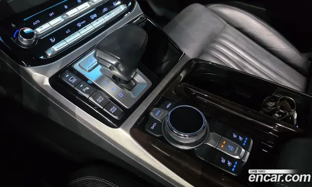 Genesis EQ900 2016 3.3 автомат (гидро), миниатюра 9 Genesis EQ900 2016 3.3 автомат (гидро), миниатюра 9
