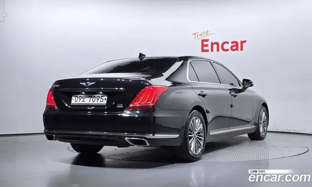 Genesis EQ900 2018 3.8 автомат (гидро), миниатюра 2