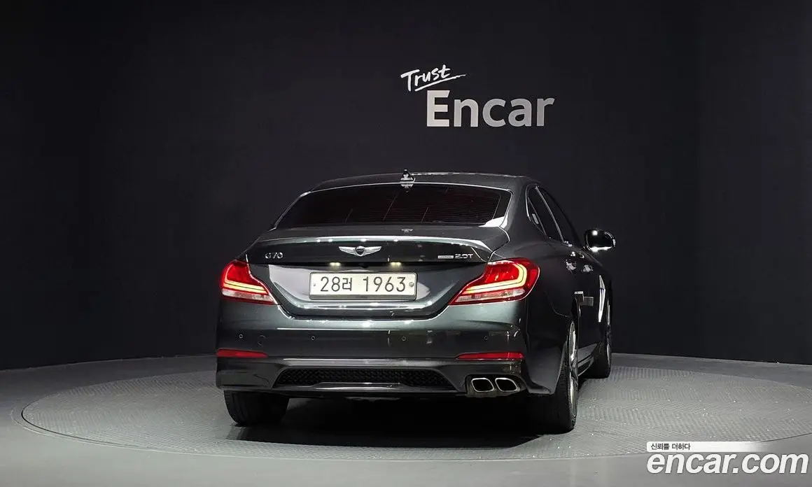 Genesis G70 2018 2.0 автомат (гидро), фото 4 Genesis G70 2018 2.0 автомат (гидро), фото 4