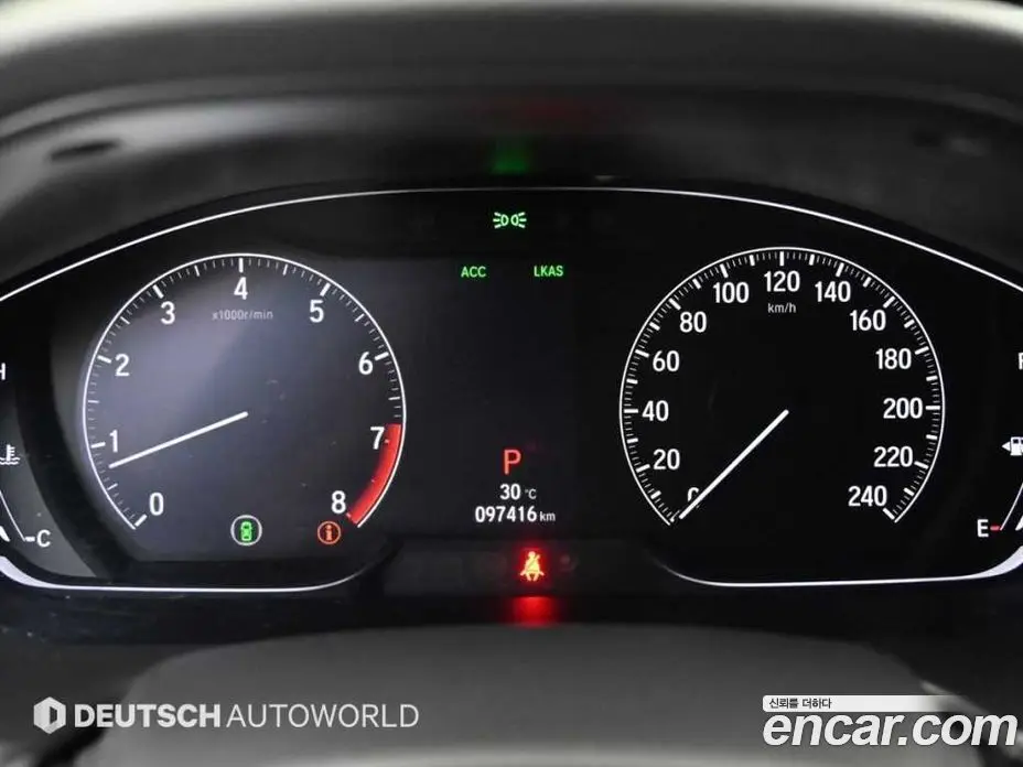 Honda Accord 2018 2.0 автомат (гидро), фото 8
