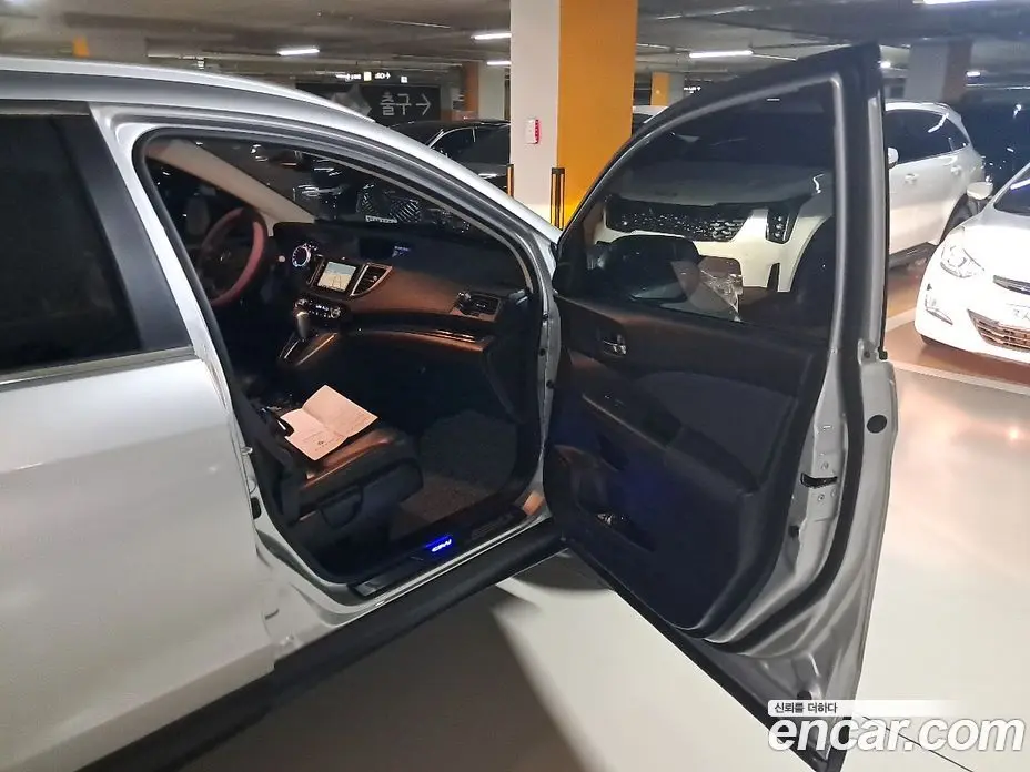 Honda CR-V 2016 2.4 автомат (вариатор), фото 19 Honda CR-V 2016 2.4 автомат (вариатор), фото 19