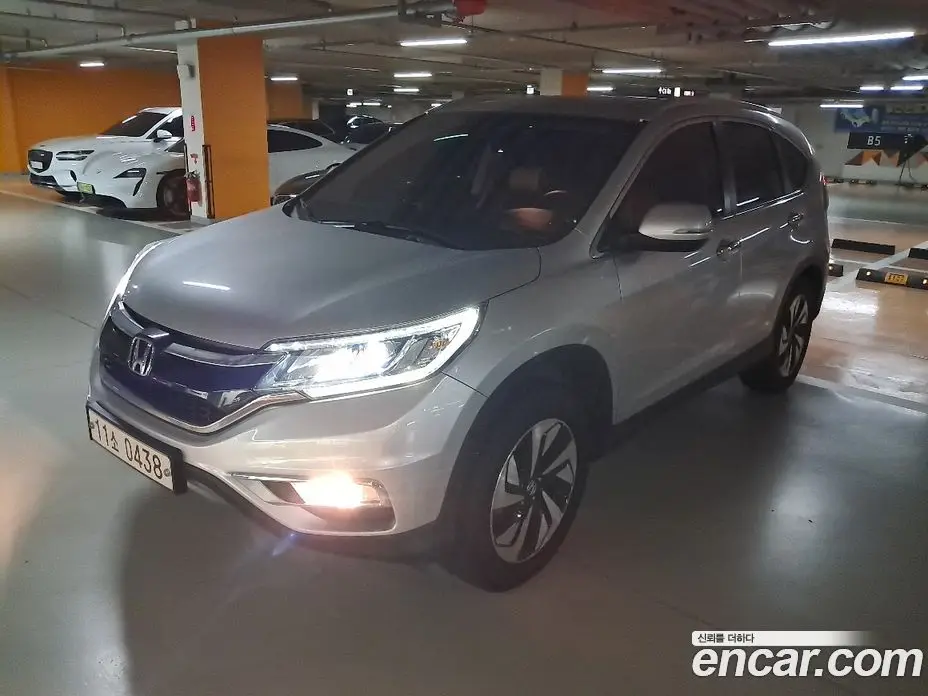 Honda CR-V 2016 2.4 автомат (вариатор), фото 4 Honda CR-V 2016 2.4 автомат (вариатор), фото 4