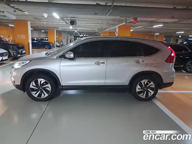 Honda CR-V 2016 2.4 автомат (вариатор), миниатюра 5 Honda CR-V 2016 2.4 автомат (вариатор), миниатюра 5