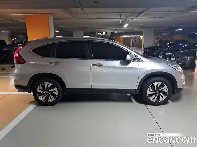 Honda CR-V 2016 2.4 автомат (вариатор), миниатюра 8 Honda CR-V 2016 2.4 автомат (вариатор), миниатюра 8