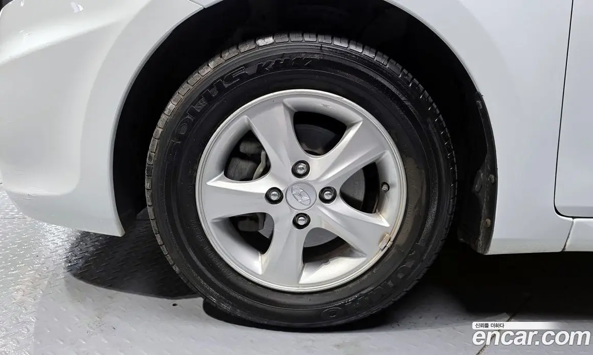 Hyundai Accent 2011 1.4 автомат (гидро), фото 5 Hyundai Accent 2011 1.4 автомат (гидро), фото 5