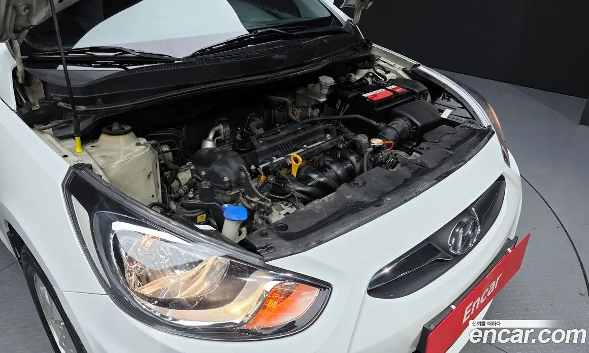 Hyundai Accent 2011 1.4 автомат (гидро), фото 6 Hyundai Accent 2011 1.4 автомат (гидро), фото 6