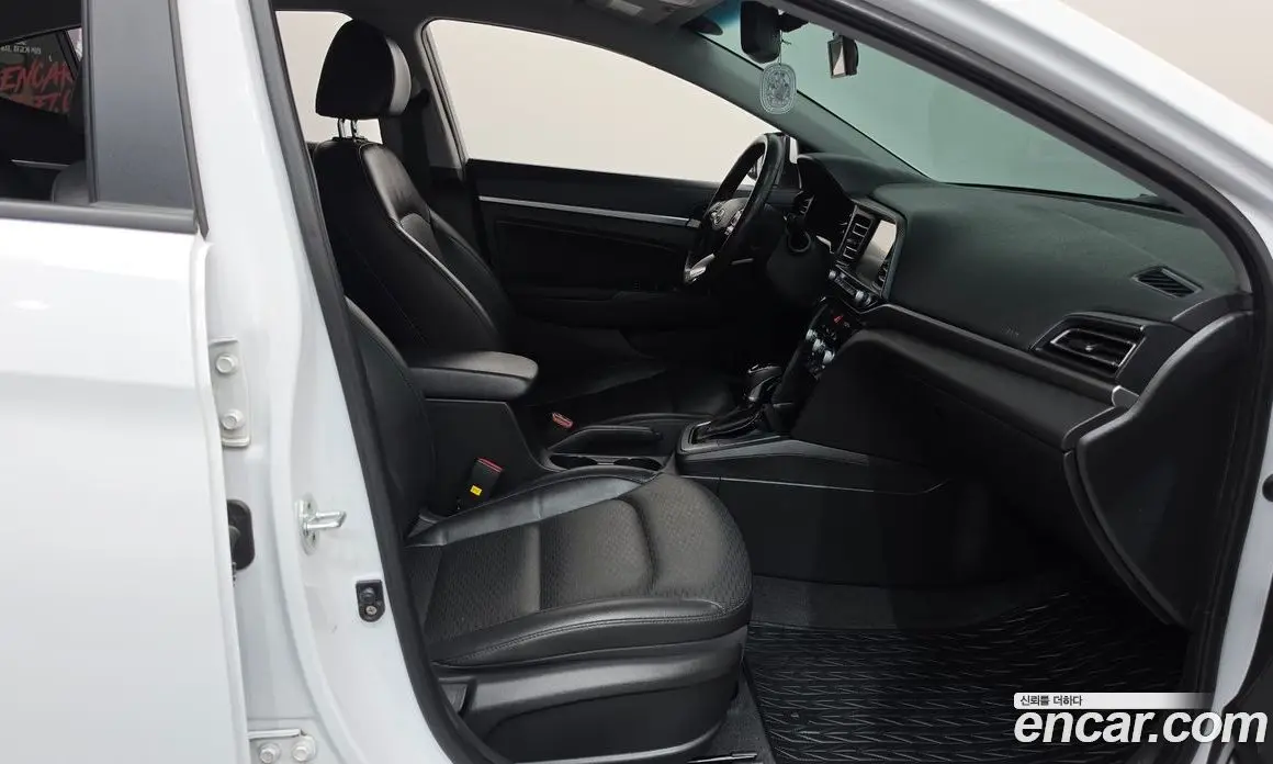 Hyundai Avante 2019 1.6 автомат (гидро), фото 11 Hyundai Avante 2019 1.6 автомат (гидро), фото 11