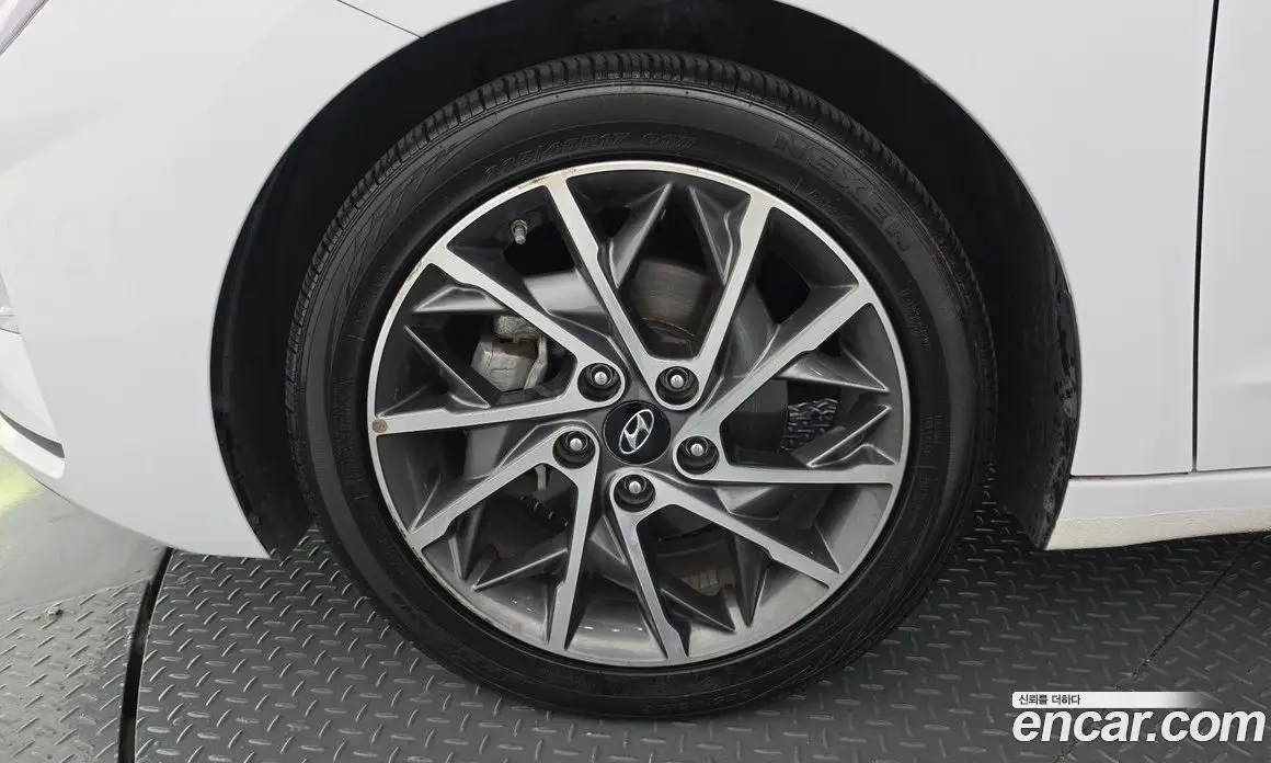 Hyundai Avante 2019 1.6 автомат (гидро), фото 5 Hyundai Avante 2019 1.6 автомат (гидро), фото 5