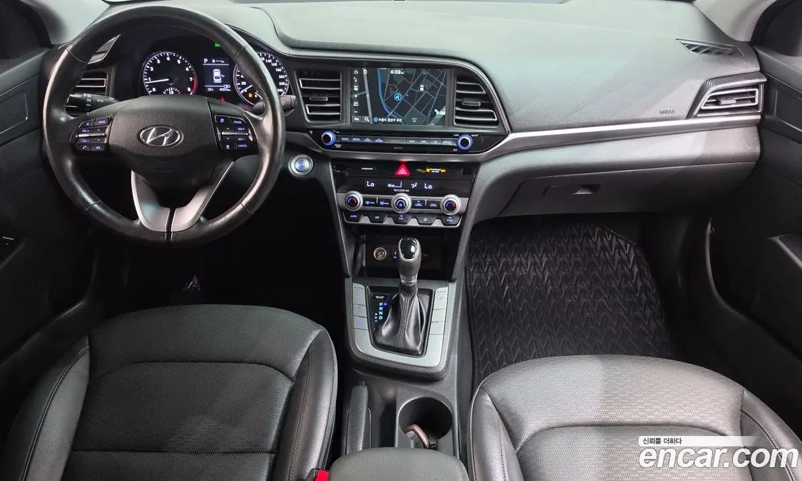 Hyundai Avante 2019 1.6 автомат (гидро), фото 7 Hyundai Avante 2019 1.6 автомат (гидро), фото 7
