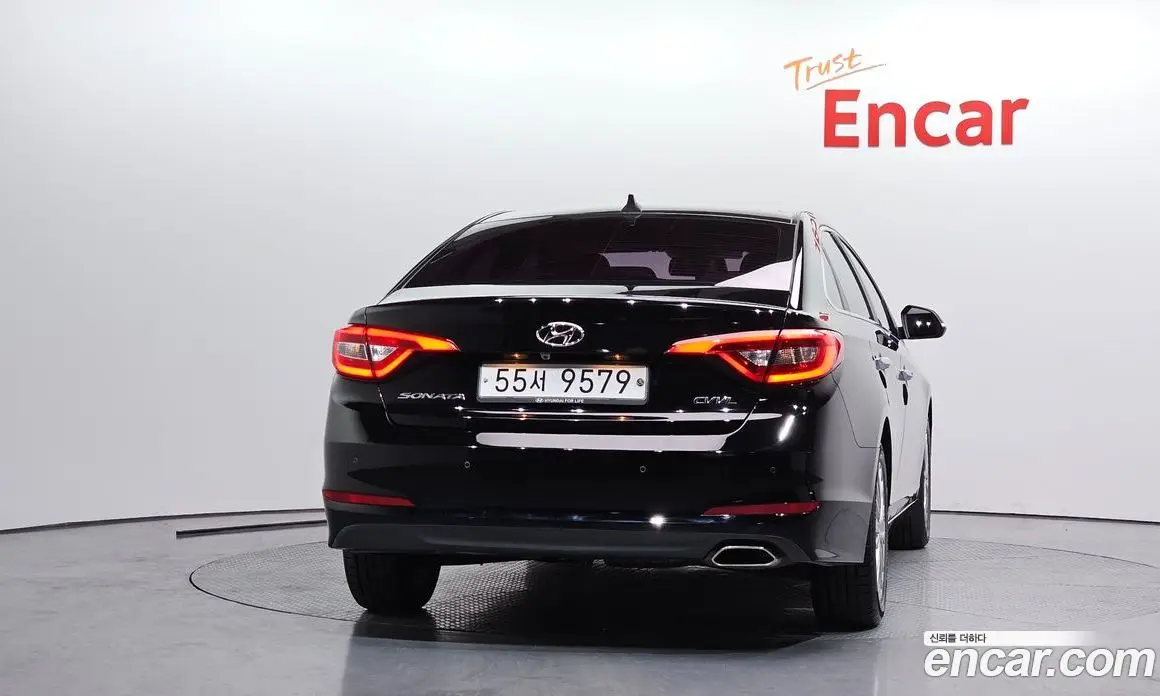 Hyundai Sonata 2015 2.0 автомат (гидро), фото 4 Hyundai Sonata 2015 2.0 автомат (гидро), фото 4