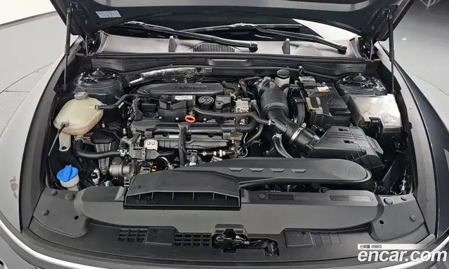Hyundai Sonata 2023 1.6 автомат (гидро), миниатюра 6 Hyundai Sonata 2023 1.6 автомат (гидро), миниатюра 6