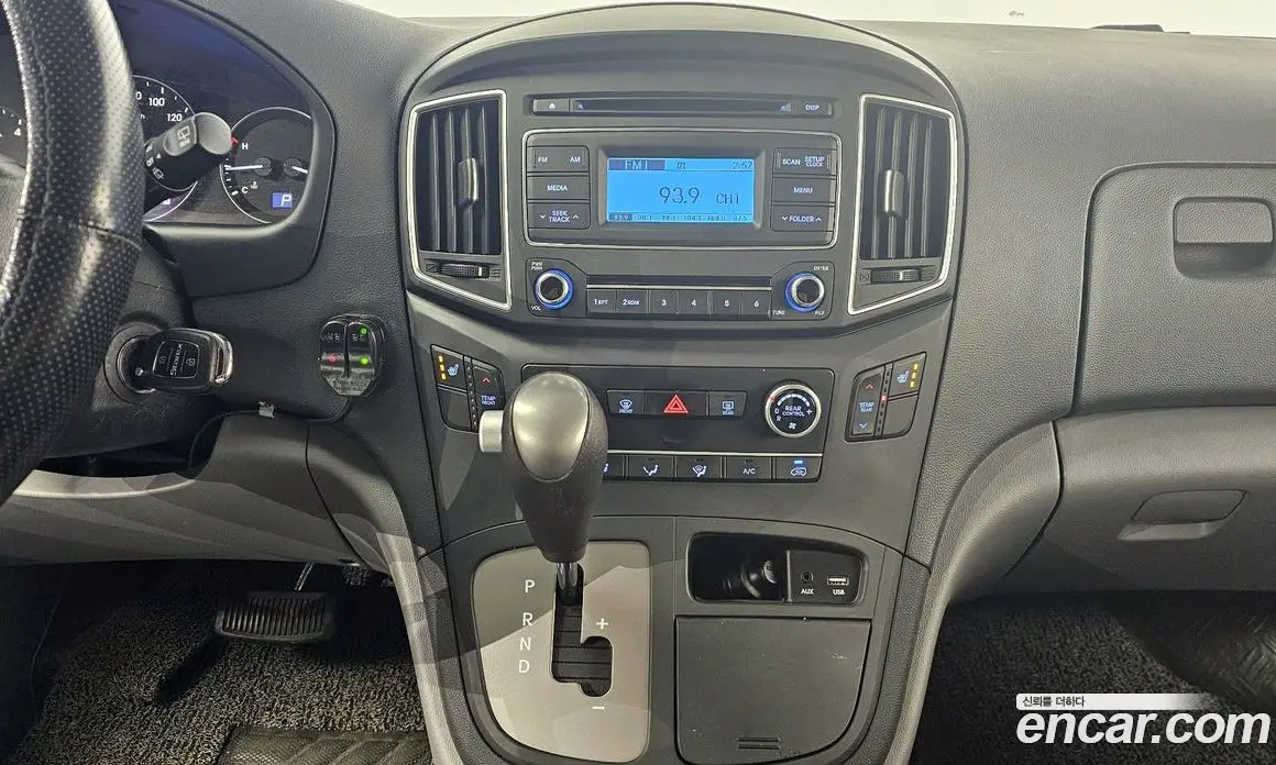 Hyundai Starex 2018 2.5 автомат (гидро), фото 14 Hyundai Starex 2018 2.5 автомат (гидро), фото 14