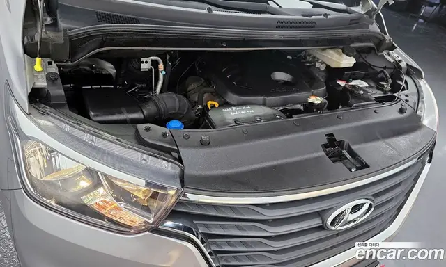 Hyundai Starex 2018 2.5 автомат (гидро), миниатюра 6 Hyundai Starex 2018 2.5 автомат (гидро), миниатюра 6