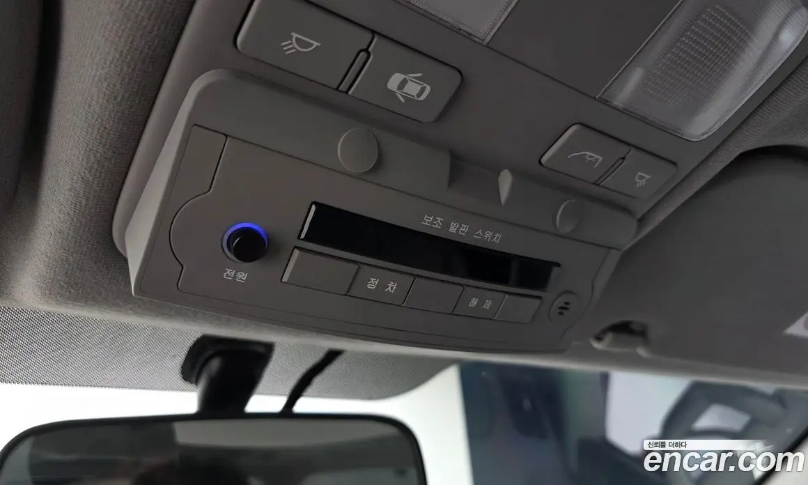 Hyundai Starex 2020 2.4 автомат (гидро), фото 17