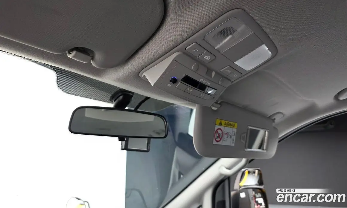 Hyundai Starex 2020 2.4 автомат (гидро), фото 19