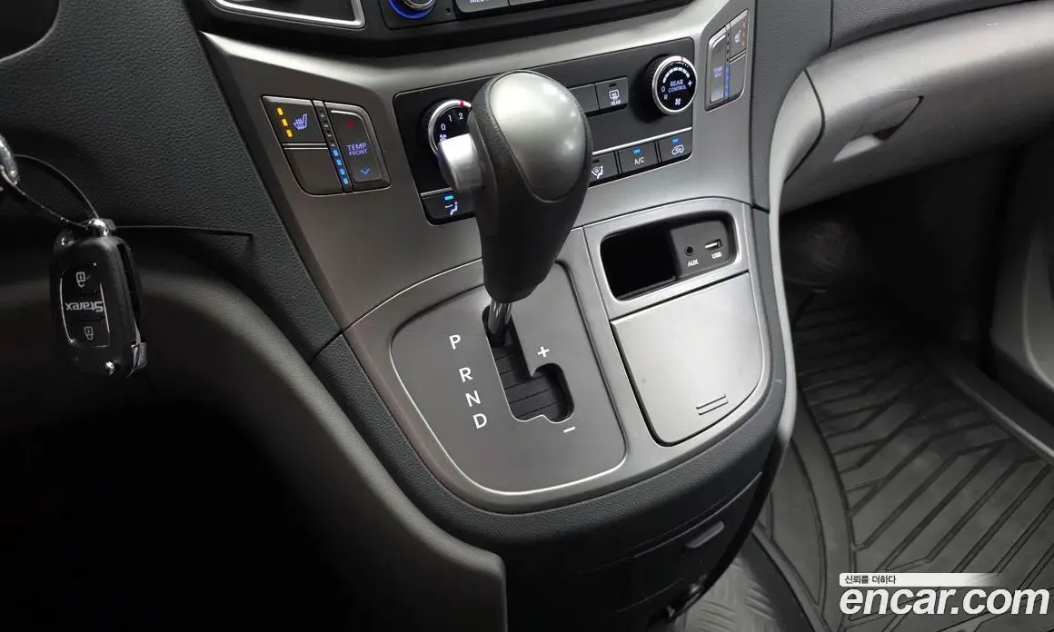Hyundai Starex 2020 2.4 автомат (гидро), фото 9