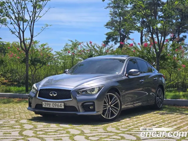 Infiniti Q50 2016 2.1 автомат (гидро), миниатюра 2