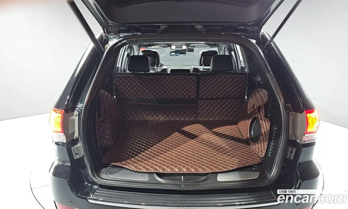 Jeep Cherokee 2019 3.6 автомат (гидро), фото 20 Jeep Cherokee 2019 3.6 автомат (гидро), фото 20
