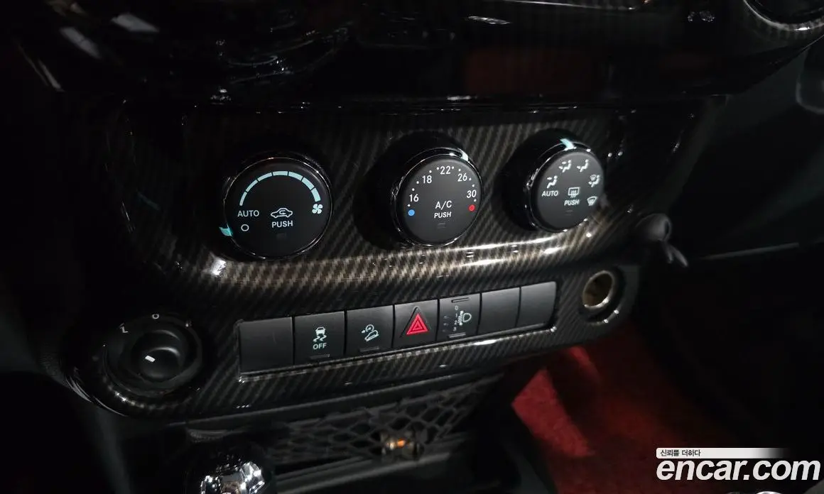 Jeep Wrangler 2016 3.6 автомат (гидро), фото 16 Jeep Wrangler 2016 3.6 автомат (гидро), фото 16